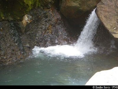 bassin sur la rivière du Grand Carbet