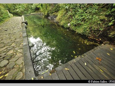 le bassin des Bains Jaunes