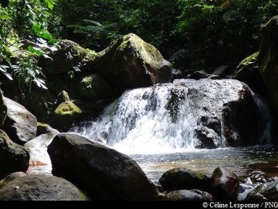 cascade sur la Rivière Rouge